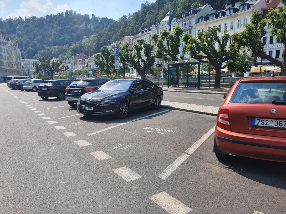 Madonna Apartments Karlovy Vary Ngoại thất bức ảnh