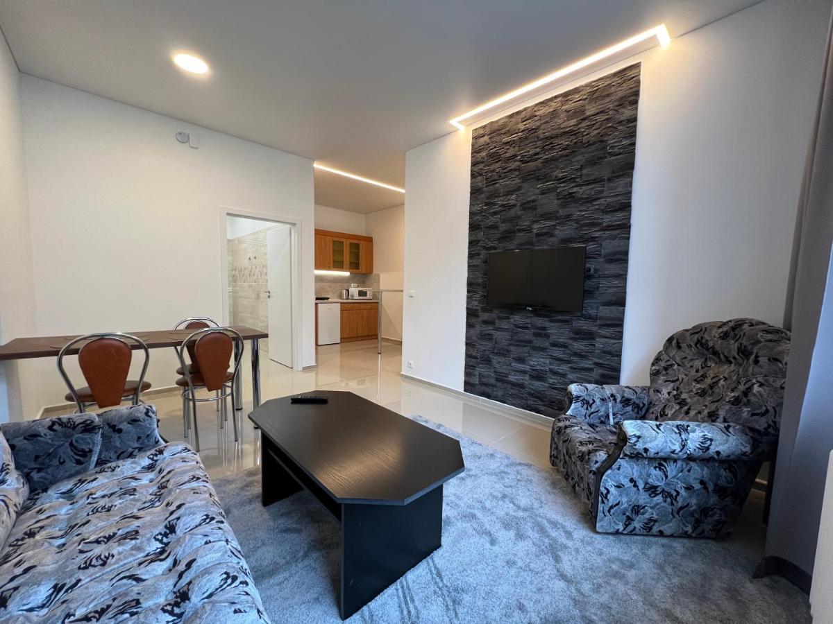 Madonna Apartments Karlovy Vary Ngoại thất bức ảnh
