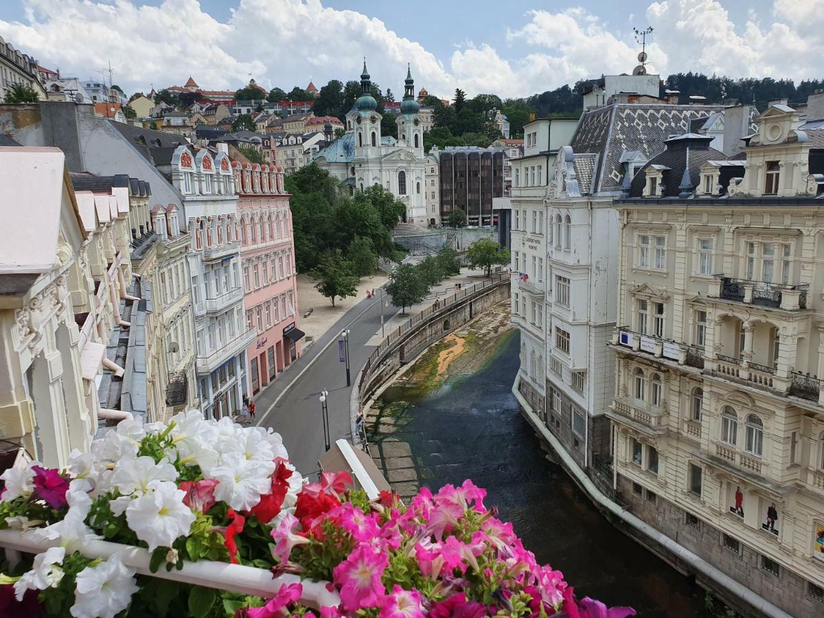 Madonna Apartments Karlovy Vary Ngoại thất bức ảnh