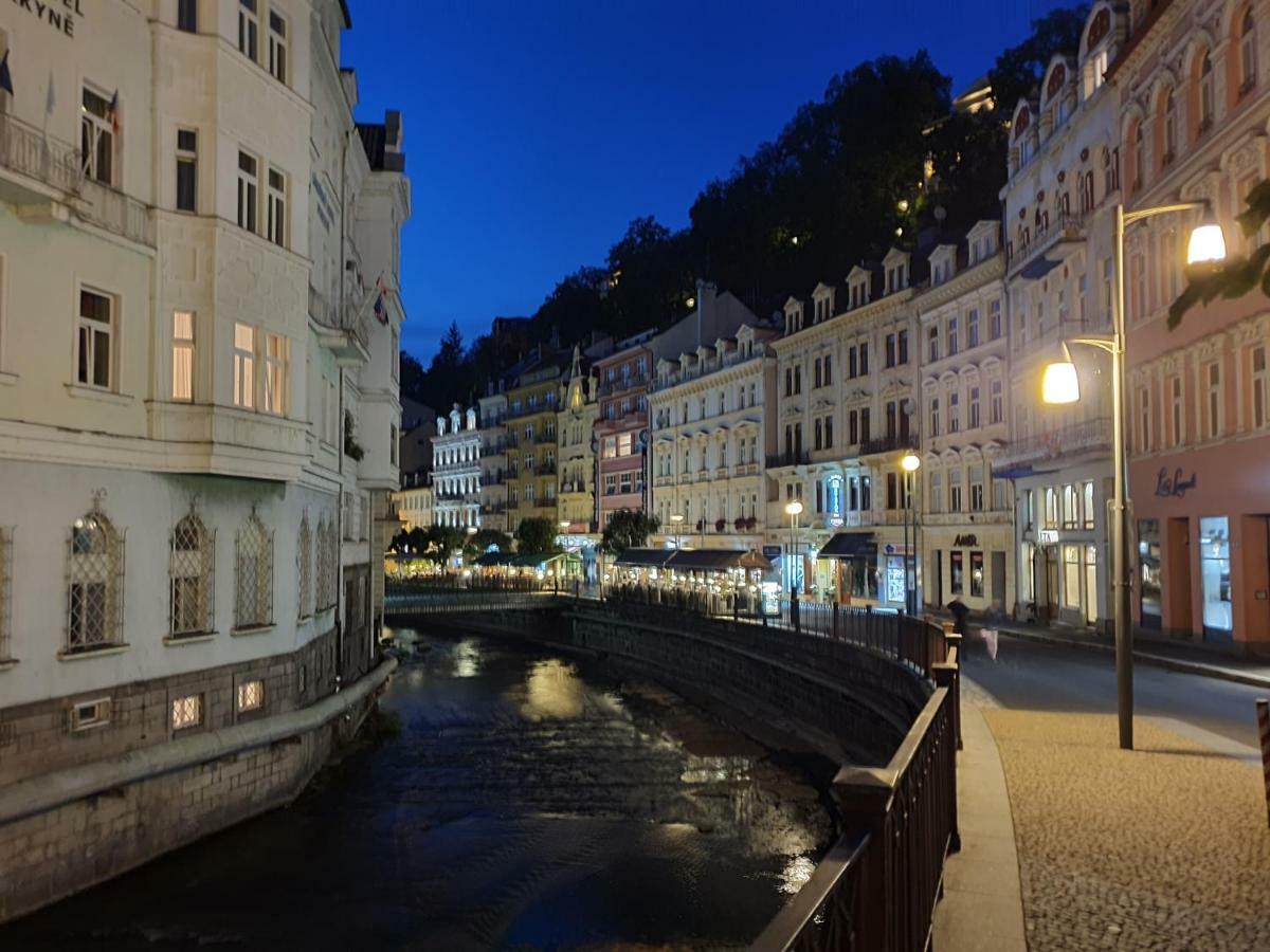 Madonna Apartments Karlovy Vary Ngoại thất bức ảnh