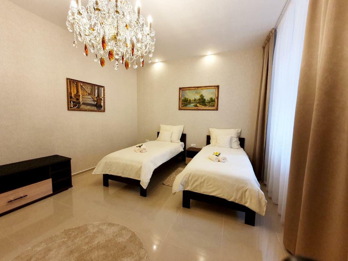 Madonna Apartments Karlovy Vary Ngoại thất bức ảnh