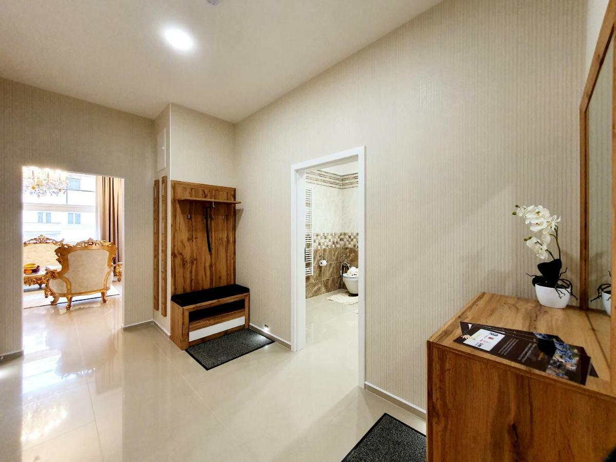 Madonna Apartments Karlovy Vary Ngoại thất bức ảnh